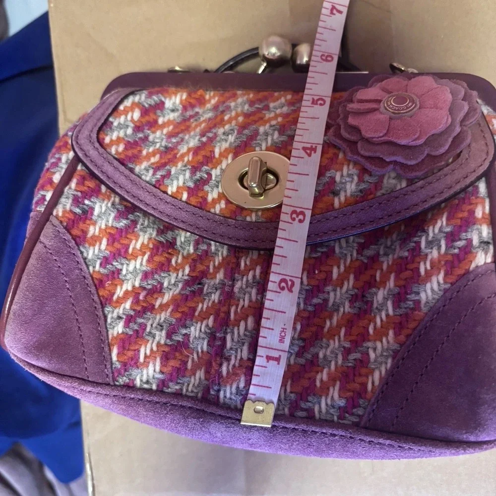 MINT COACH LTD VTG PINK WOOL HOUNDSTOOTH SUEDE KISSLOCK GALLERY FRAMED BAG RARE